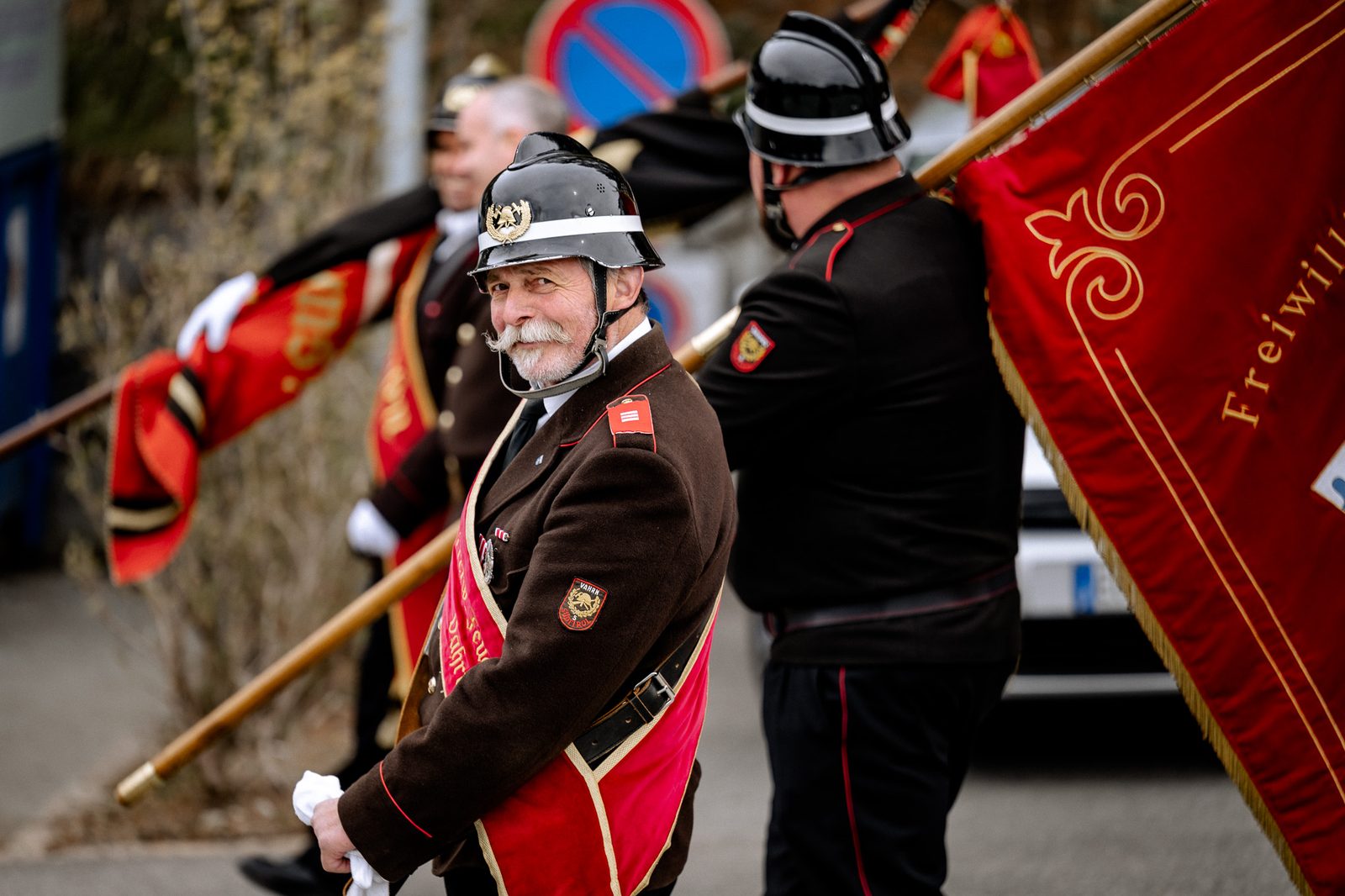 Bezirksfeuerwehrverband Brixen-Eisacktal – Fahnenabordnung