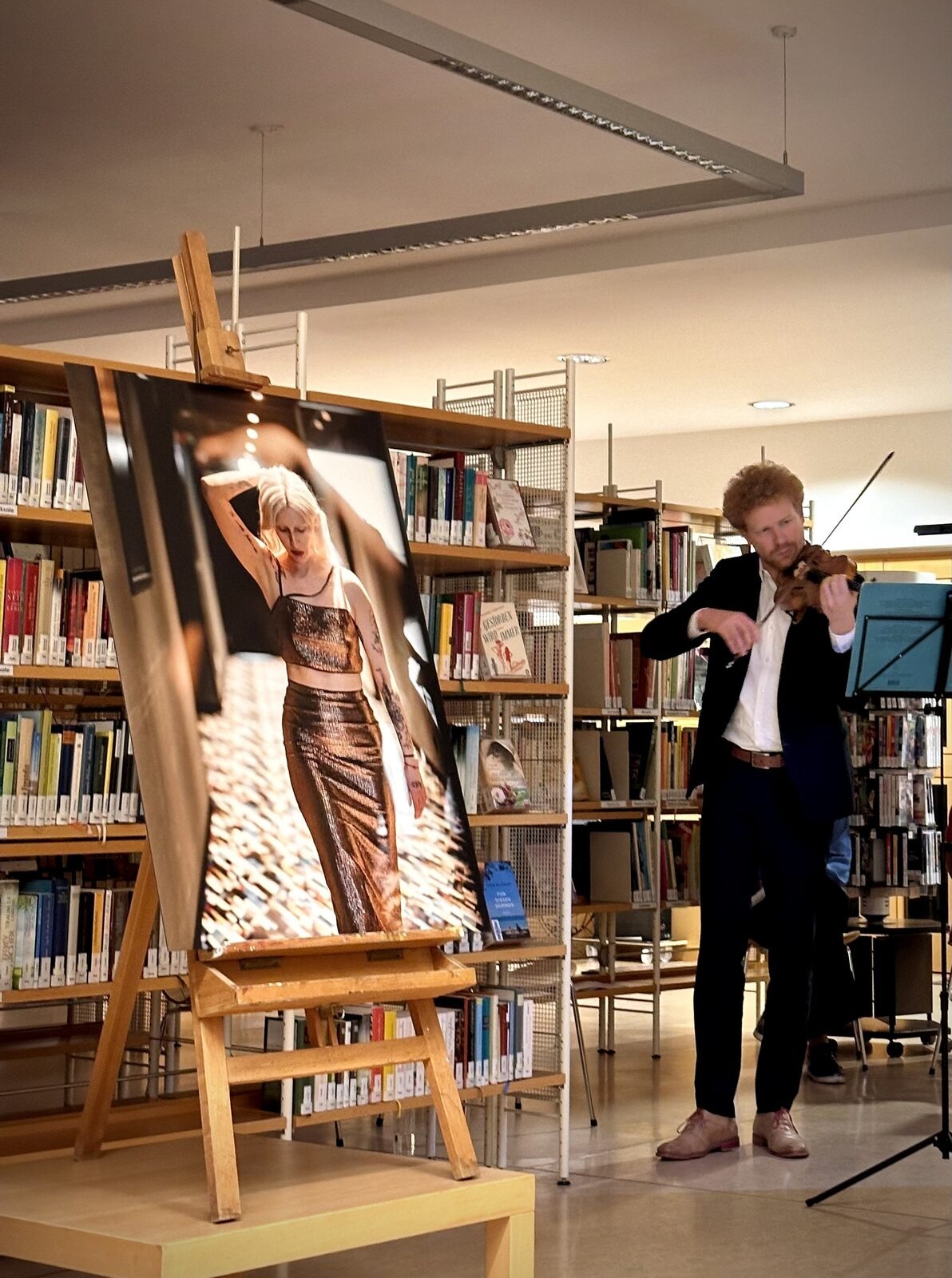 1 Bild & 1.000 Worte – Vernissage mit Lesung und Violine